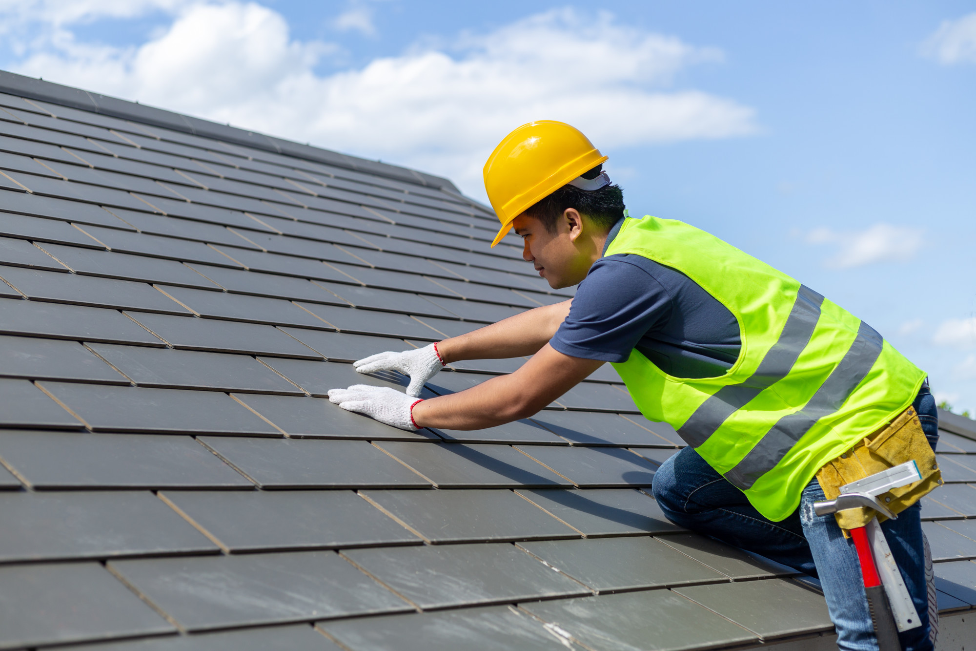 Contractor For Roof Repair: Essential Guide For Quality Repairs